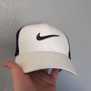 Nike M/L Golf Hat